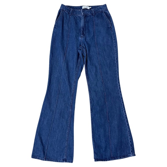 Paris Atelier & Other Stories High-Rise Flared Jeans - Picture 2 of 10